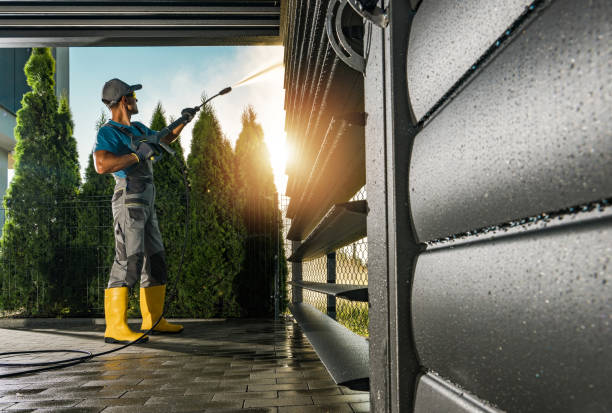 Why Choose Our Certified Pressure Washing Experts for Your Project Needs in Burnt Store Marina, FL?